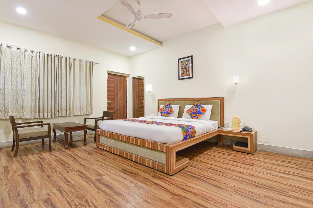 Collection O Royal Icon Hotel Udaipur Kültér fotó